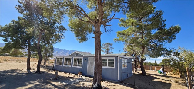 Detail Gallery Image 6 of 36 For 9666 Baker Rd, Lucerne Valley,  CA 92356 - 4 Beds | 1 Baths