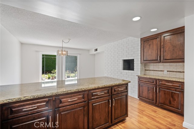 26424 Senator Avenue, Harbor City CA: https://media.crmls.org/medias/3f0a38f1-2369-48bd-a785-a8606b6e8704.jpg
