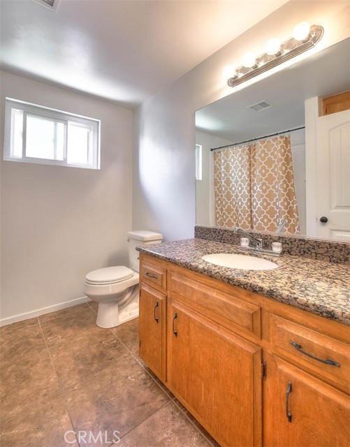 Detail Gallery Image 27 of 51 For 35694 Sierra Ln, Yucaipa,  CA 92399 - 3 Beds | 2 Baths