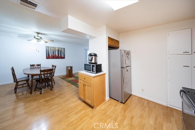 615 S Palm Avenue, Hemet CA: https://media.crmls.org/medias/3f0a5780-e05a-434a-8983-cdc18a7cf08d.jpg