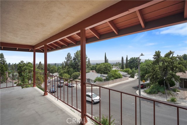 Detail Gallery Image 41 of 56 For 11300 Dulcet Ave, Porter Ranch,  CA 91326 - 5 Beds | 3 Baths