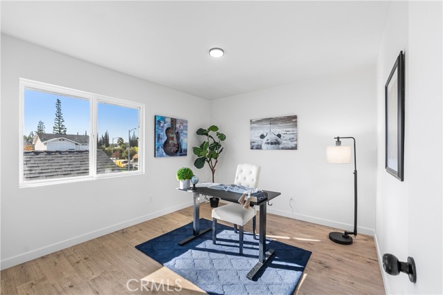 Detail Gallery Image 30 of 54 For 22015 Romar St, Chatsworth,  CA 91311 - 4 Beds | 3 Baths