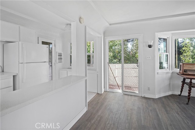 2313 Glendale Boulevard, Los Angeles CA: https://media.crmls.org/medias/3f0d714e-1270-4090-9bf4-ab9592f2a3c3.jpg