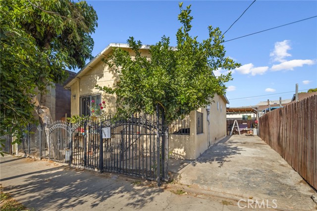 Image 2 for 4872 Compton Ave, Los Angeles, CA 90011
