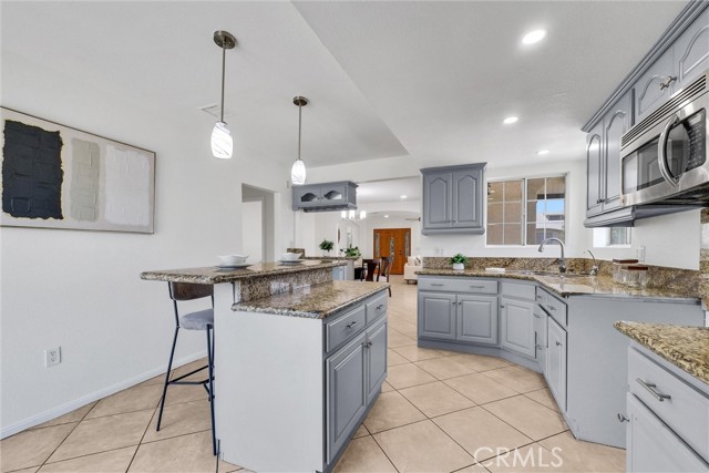 15844 San Jose Avenue, La Puente CA: https://media.crmls.org/medias/3f0f1dea-f561-4597-be6c-11122f9e3ac7.jpg