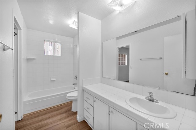 Detail Gallery Image 21 of 32 For 38042 via Del Largo, Murrieta,  CA 92563 - 2 Beds | 2 Baths