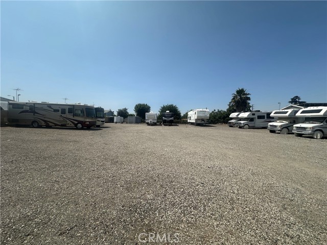 12618 3rd Street, Yucaipa CA: https://media.crmls.org/medias/3f10eeae-76c6-40ab-aa40-253a29781032.jpg