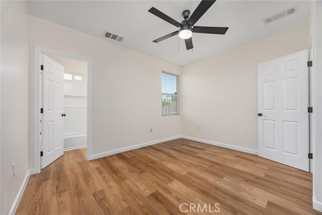 326 Water Street, Bakersfield CA: https://media.crmls.org/medias/3f110294-fc23-4839-8ea9-d60a6208ef3a.jpg
