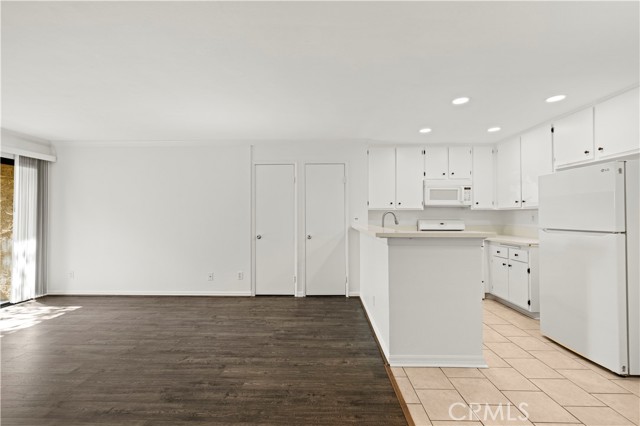 18752 Mandan Street, Canyon Country CA: https://media.crmls.org/medias/3f1147cf-0d09-4137-8d84-cd83fcf44057.jpg