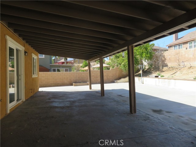 14336 Saline Drive, Eastvale CA: https://media.crmls.org/medias/3f13ae66-c288-4cc1-96de-7f4268aa6ab5.jpg