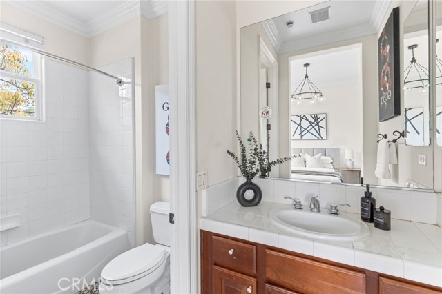 19103 Green Oaks Road, Yorba Linda CA: https://media.crmls.org/medias/3f15c474-049d-47dc-ac94-d87ec3f53736.jpg
