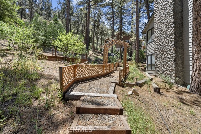 Detail Gallery Image 66 of 75 For 2405 Cedarwood Dr, –,  CA 93222 - 5 Beds | 4/1 Baths