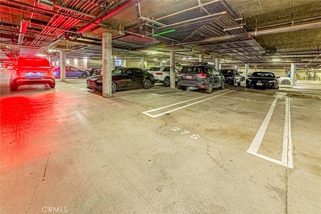 https://media.crmls.org/medias/3f162938-dddb-4163-ab8b-c993dda48028.jpg?preset=X-Large