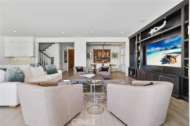 Detail Gallery Image 9 of 66 For 33 Cielo Azul, Mission Viejo,  CA 92692 - 4 Beds | 4 Baths