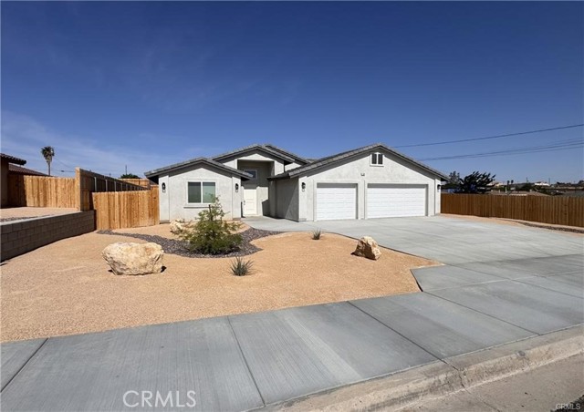 Front Image Thumbnail for CRHD26203708