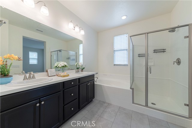 12438 Amesbury Circle, Whittier CA: https://media.crmls.org/medias/3f1814f6-2e4a-4fa7-a73e-bdc92f5b1949.jpg