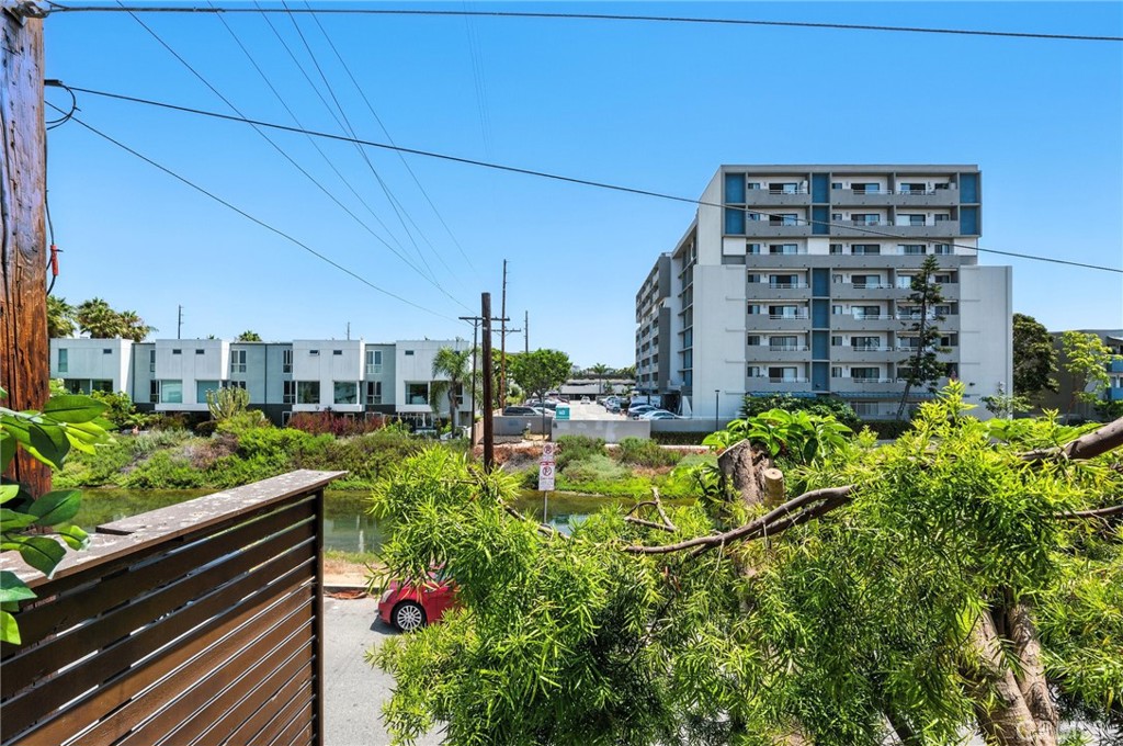 MLS #SB25094563 img 36