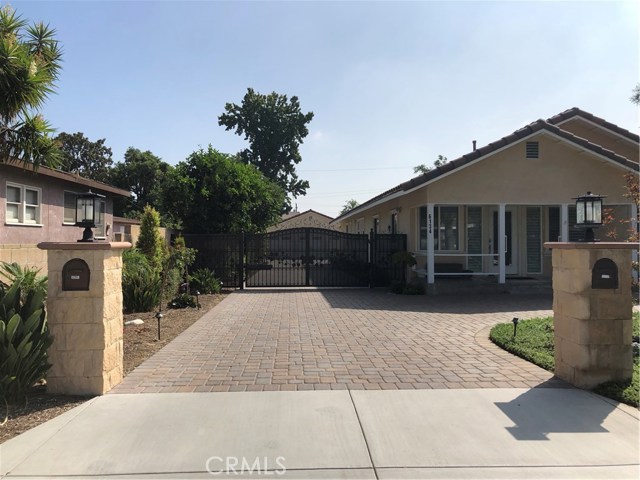 6136 Camellia Avenue, Temple City CA: https://media.crmls.org/medias/3f1d31fc-9b01-4948-9d42-aab65a8f0c99.jpg