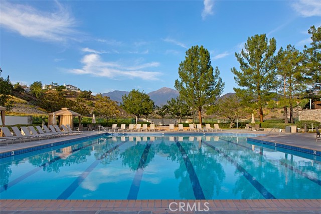 7 Mariposa, Rancho Santa Margarita CA: https://media.crmls.org/medias/3f1db2aa-561a-4729-925b-08d0bf939a76.jpg