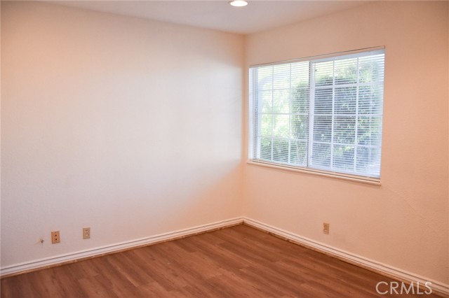 Detail Gallery Image 15 of 43 For 16131 Nassau Ln, Huntington Beach,  CA 92649 - 3 Beds | 3 Baths