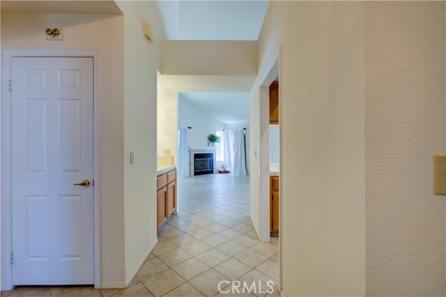 Detail Gallery Image 27 of 57 For 9160 N Woodlawn Dr, Fresno,  CA 93720 - 3 Beds | 2 Baths