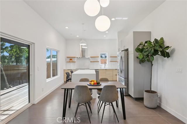 6950 Beckett Street, Tujunga CA: https://media.crmls.org/medias/3f20c8c5-caa4-4556-a44e-b45ce55bc573.jpg