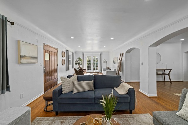 Detail Gallery Image 7 of 58 For 1697 N Allen, Pasadena,  CA 91104 - 4 Beds | 4 Baths