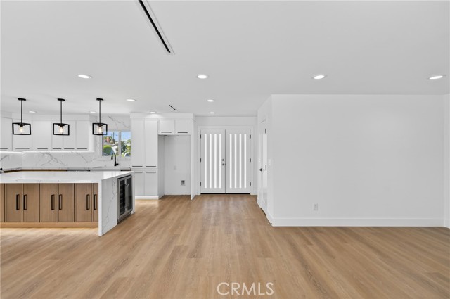 Detail Gallery Image 6 of 54 For 13068 Mineola St, Arleta,  CA 91331 - 3 Beds | 2 Baths