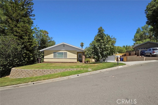 281 Hillandale Court, Riverside, CA 92507