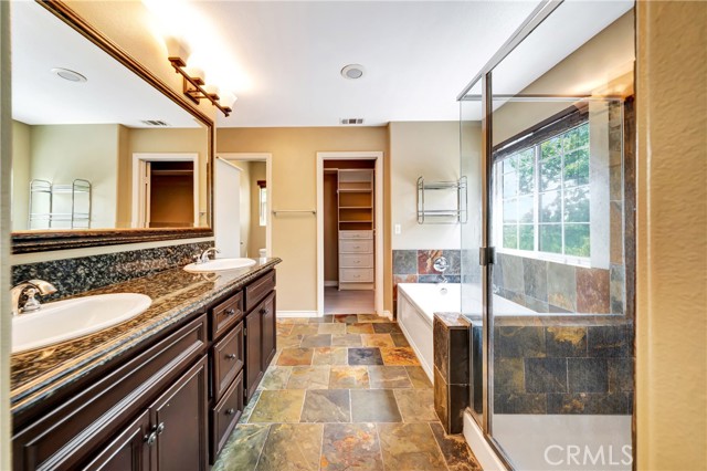 Detail Gallery Image 28 of 65 For 27735 Summer Grove Pl, Valencia,  CA 91354 - 4 Beds | 3 Baths