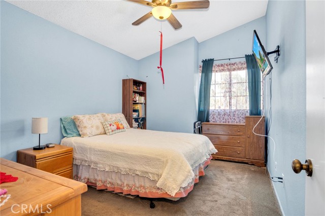 24179 Sun Valley Rd., Moreno Valley CA: https://media.crmls.org/medias/3f2374b9-6774-47b5-9c61-271613194661.jpg