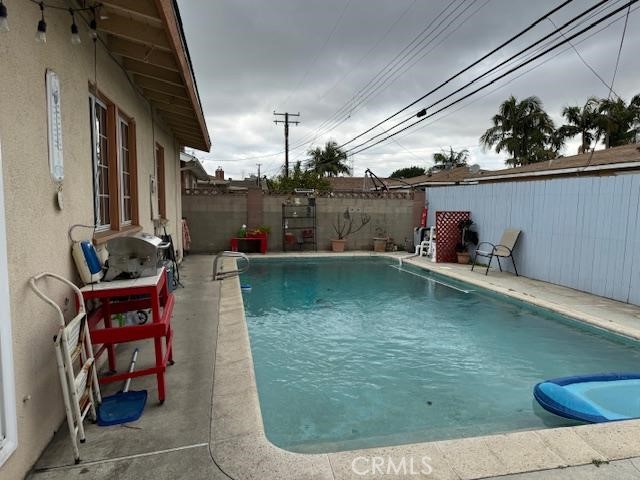 Detail Gallery Image 9 of 18 For 7225 De Palma St, Downey,  CA 90241 - 3 Beds | 2 Baths