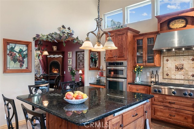 Detail Gallery Image 11 of 42 For 781 Brentwood Dr, Lake Arrowhead,  CA 92352 - 5 Beds | 3/1 Baths