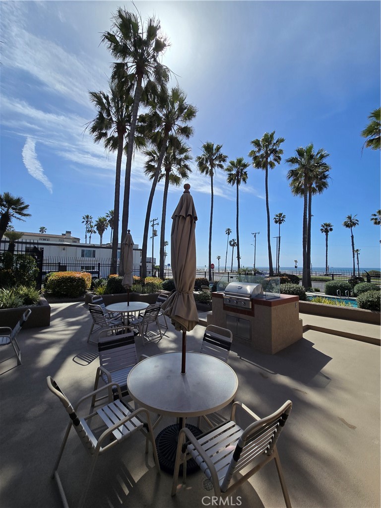 MLS #OC25045305 img 1