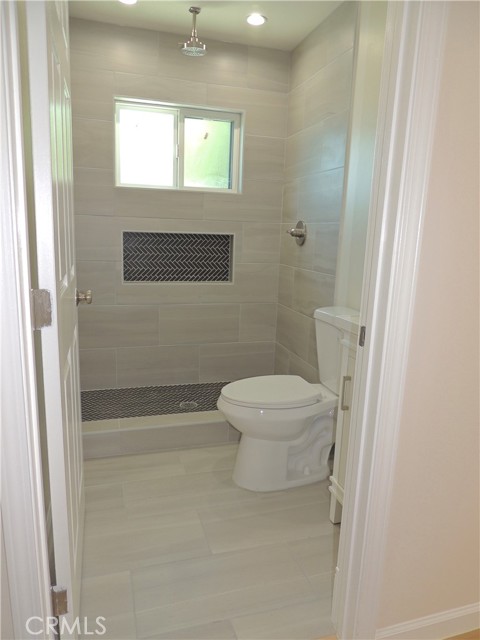 Detail Gallery Image 24 of 27 For 27871 1/2 Galeton, Canyon Country,  CA 91387 - 2 Beds | 2 Baths