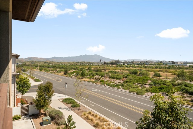 Detail Gallery Image 35 of 43 For 203 Lynx, Irvine,  CA 92618 - 3 Beds | 2/1 Baths