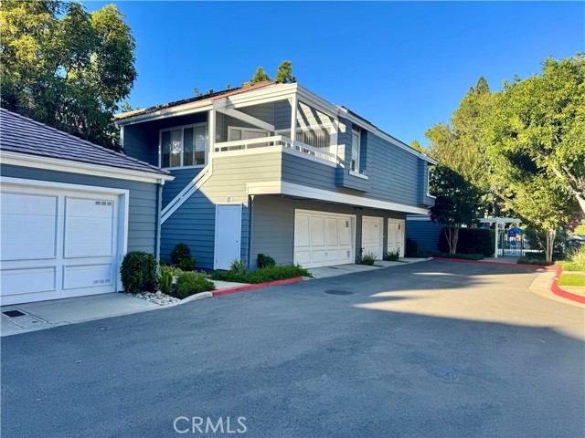 Detail Gallery Image 15 of 21 For 182 Westport, Newport Beach,  CA 92660 - 2 Beds | 2 Baths