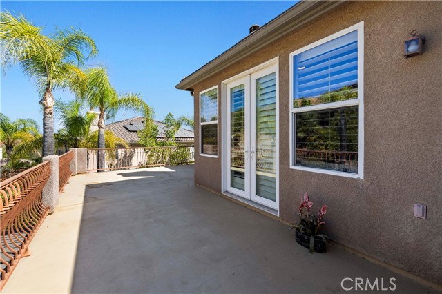 Detail Gallery Image 46 of 69 For 24229 Reyes Adobe Way, Valencia,  CA 91354 - 5 Beds | 4/1 Baths