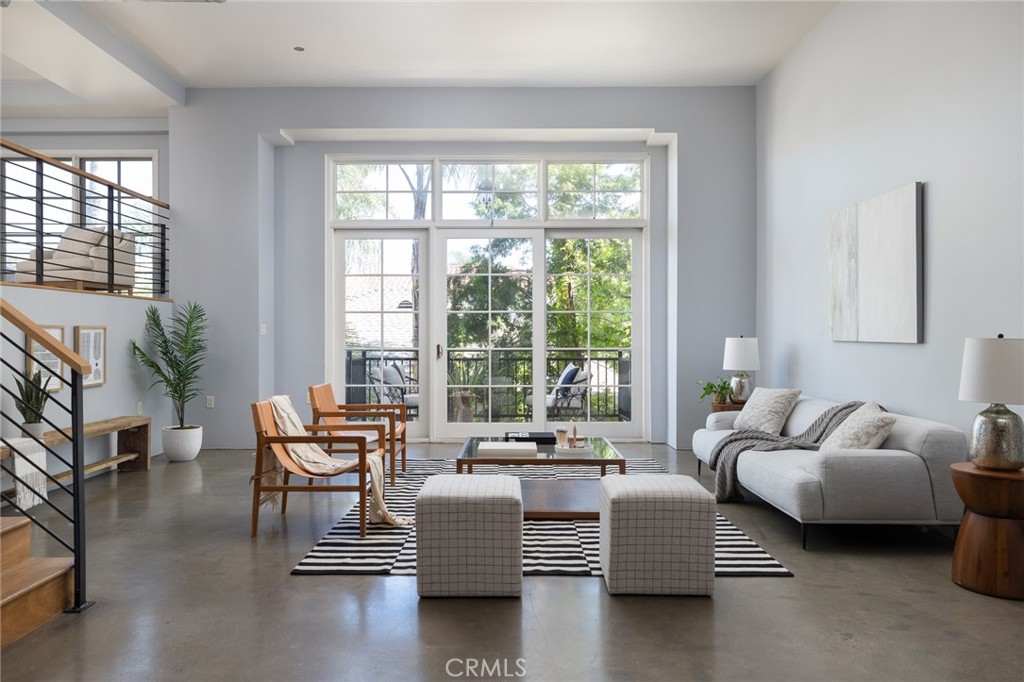 1100 E 3rd Street 105, Long Beach, CA 90802
