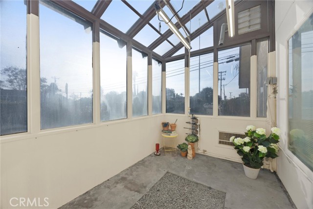 Detail Gallery Image 11 of 42 For 240 S Real, Bakersfield,  CA 93309 - 3 Beds | 2 Baths