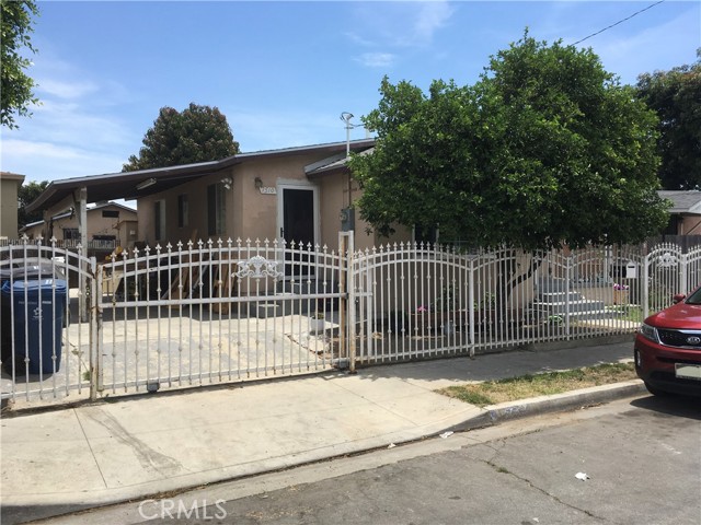Image 2 for 7510 Parmelee Ave, Los Angeles, CA 90001