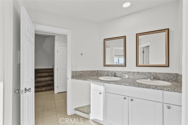 Detail Gallery Image 23 of 36 For 1523 E Windsor Rd 209a,  Glendale,  CA 91205 - 2 Beds | 1/1 Baths