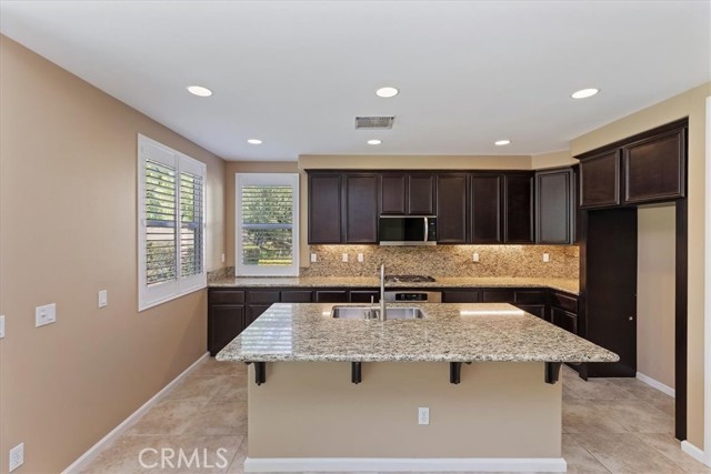 Detail Gallery Image 18 of 75 For 8594 Cuyamaca, Corona,  CA 92883 - 2 Beds | 2 Baths