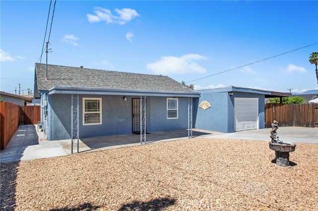 Detail Gallery Image 3 of 49 For 10642 Coloma St, Loma Linda,  CA 92354 - 3 Beds | 2 Baths