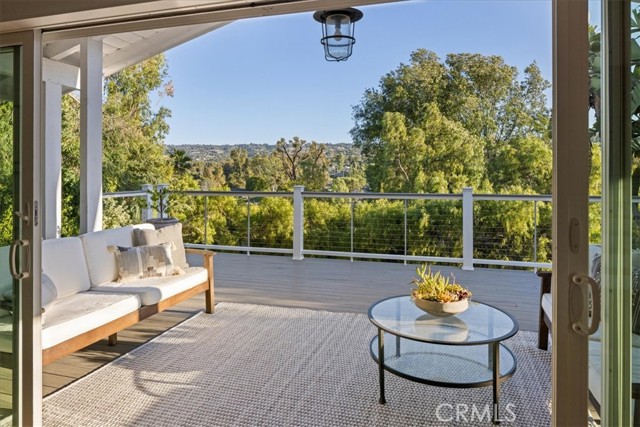 4224 Via Pinzon, Palos Verdes Estates, California 90274, 5 Bedrooms Bedrooms, ,2 BathroomsBathrooms,Residential,Sold,Via Pinzon,SB22098109