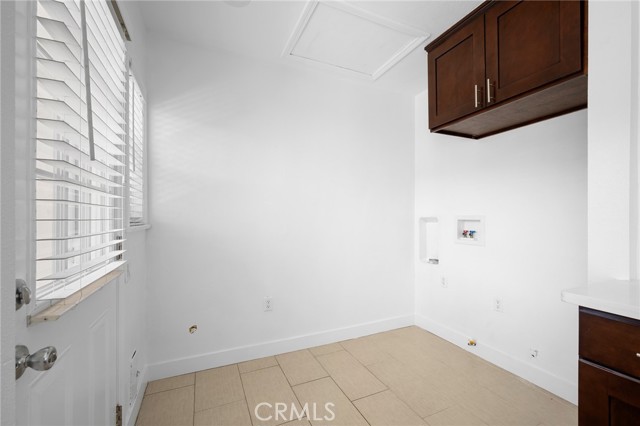 2930 Mayfrield Avenue, La Crescenta CA: https://media.crmls.org/medias/3f2bbd4d-c547-4ec3-8645-befffb16735d.jpg