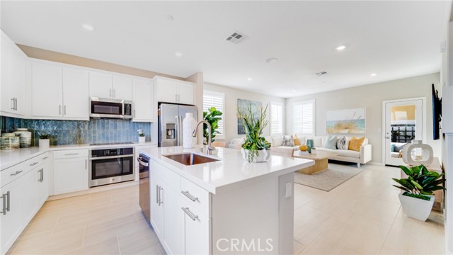 10843 Pala Bells Street, Loma Linda CA: https://media.crmls.org/medias/3f2bc5c2-0dd2-4089-8f18-5e703bb5d777.jpg