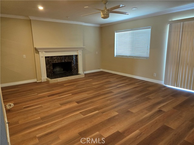 Detail Gallery Image 11 of 37 For 1026 Damascus Cir, Costa Mesa,  CA 92626 - 5 Beds | 3 Baths