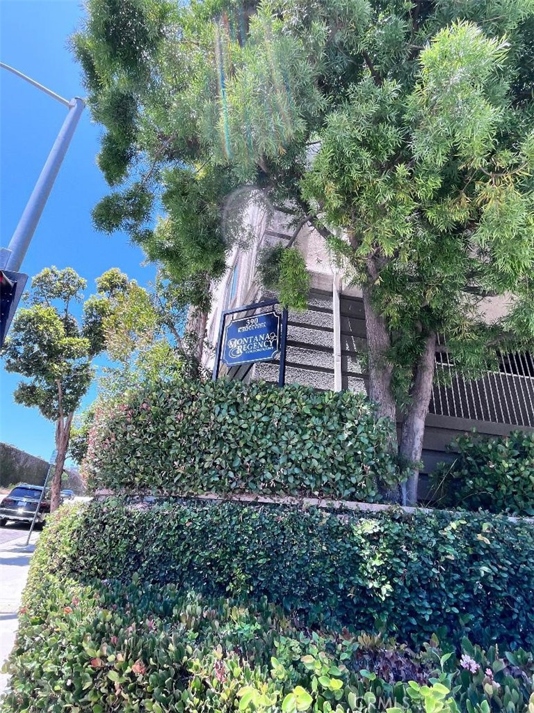 390 S Sepulveda Boulevard #208