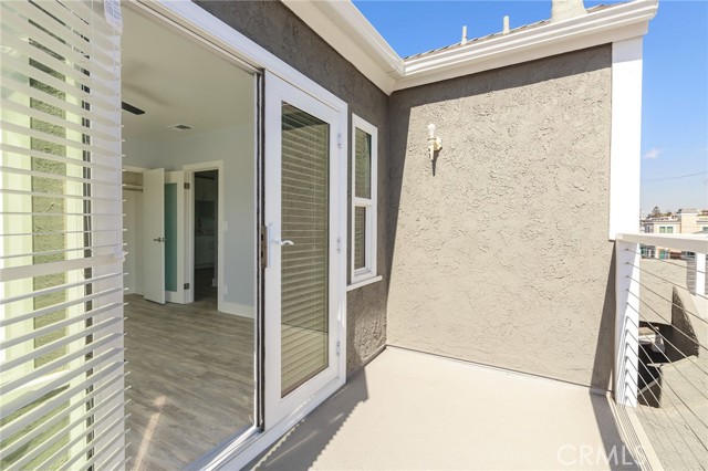 1836 The Strand, Hermosa Beach CA: https://media.crmls.org/medias/3f2d0c31-2658-4bd2-8559-a82368c86714.jpg